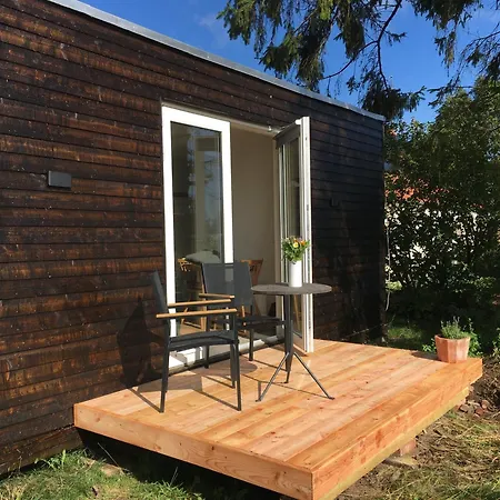 Bed and Breakfast Almegarden 3*